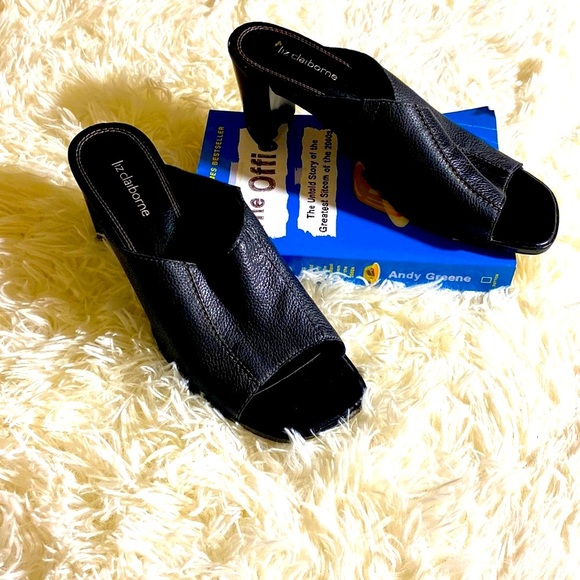 LIZ CLAIBORNE 3” HEELS LEATHER SLIP ON SANDALS KRIS STYLE Size 7 1/2 EUC mules - Picture 1 of 8